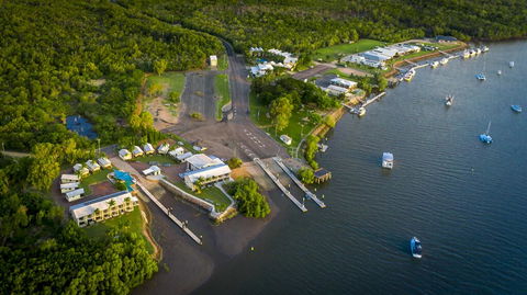 Hinchinbrook Marine Cove Resort - QLD Tourism 0