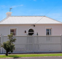 Historic Central Cottage In Warrnambool - QLD Tourism