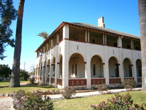 Historic Hydro Motor Inn - QLD Tourism 3