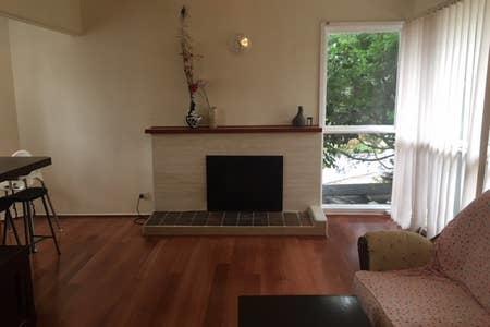 Holiday Home Close To Train Station - Queensland Tourism 1