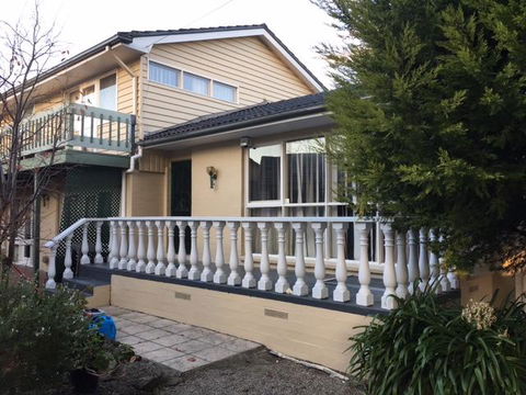 Holiday Home Close To Train Station - Queensland Tourism 0