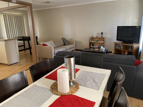 Home Away From Home - QLD Tourism 1