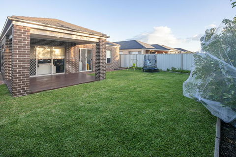 Homely Getaways In Central Pakenham - Pet Friendly - Queensland Tourism 1