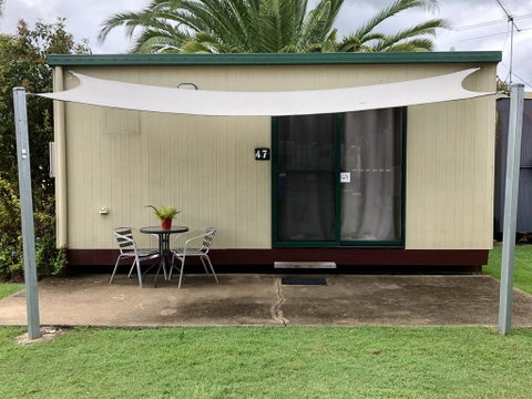 Homestead Caravan Park - QLD Tourism 1