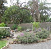 Honeyeater Cottage - QLD Tourism