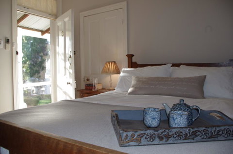 Hope Farm Guesthouse - QLD Tourism 1