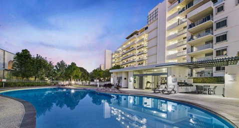 Horton Apartments - QLD Tourism 1