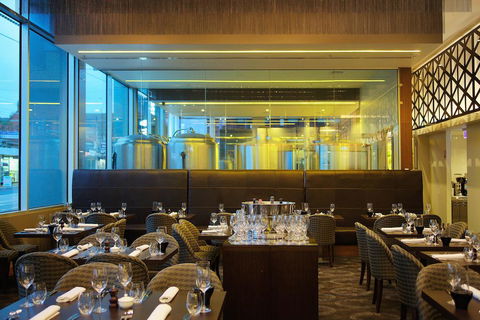 Hotel 115 - Queensland Tourism 2