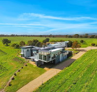 Hotel California Road at Inkwell Wines - QLD Tourism