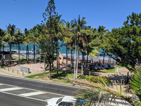 Island Vista - Queensland Tourism 3
