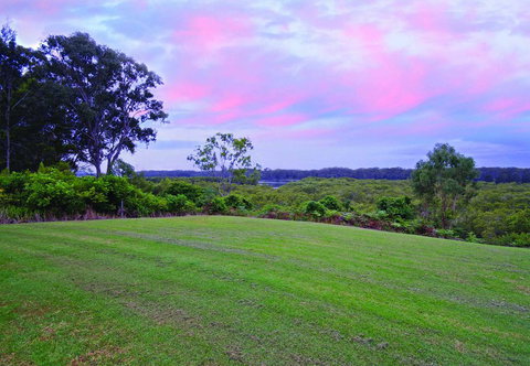 Jabiru Motel - QLD Tourism 0