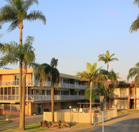 Jadran Motel  El Jays Holiday Lodge - QLD Tourism