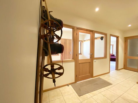 Jasandre - Queensland Tourism 2