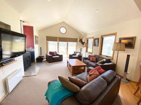 Jasandre - Queensland Tourism 1