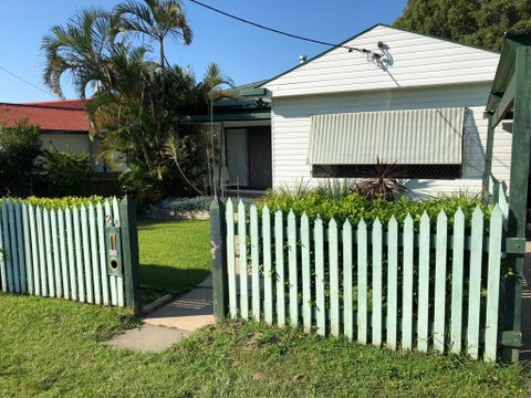 Jean Street Home Away From Home - QLD Tourism 0