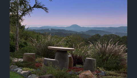 Jetavana Grove - Queensland Tourism 3