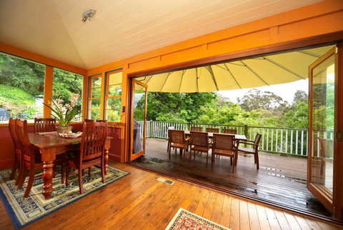 JILLS RETREAT LEURA/KATOOMBA - QLD Tourism 3