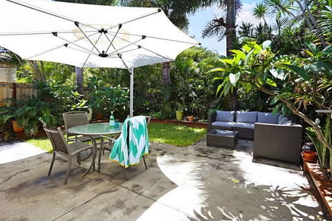 Jimmy's Shout - Pet Friendly - Queensland Tourism 2