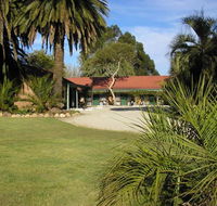 Jolly Swagman Motor Inn Holbrook - QLD Tourism