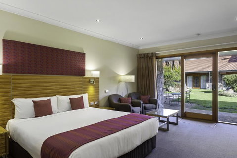 Julie-Anna, Bendigo - QLD Tourism 3