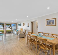 Kalimna Lakeside Living - QLD Tourism