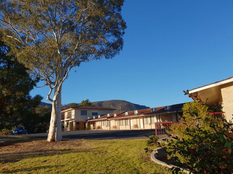 Kandos Fairways Motel - QLD Tourism 1