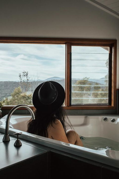 Kangaroo Ridge Retreat - Queensland Tourism 3