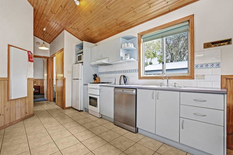 Kendalls Beach Holiday Park - Queensland Tourism 2
