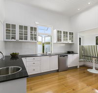 Kenilworth Boutique Accommodation - Queensland Tourism