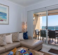 Kiah Unit 5/53 Victoria Parade - QLD Tourism