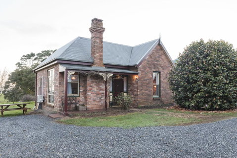 Killynaught Spa Cottages - QLD Tourism 2