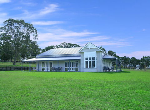 Kinsale Cottage - QLD Tourism 0