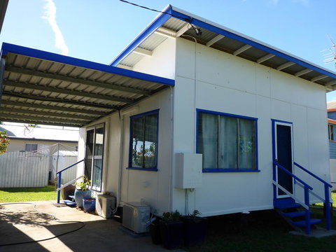 Kitches Cabin - Queensland Tourism 1