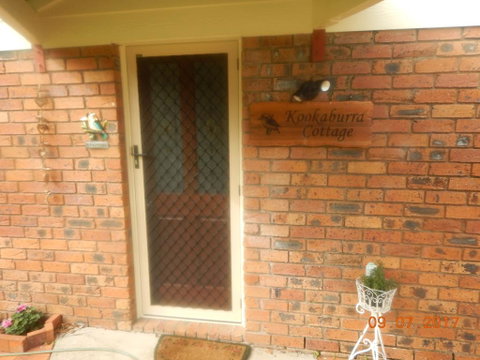 Kookaburra Cottage - QLD Tourism 1