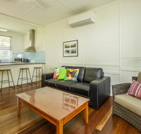 Kooyong Apartment 2