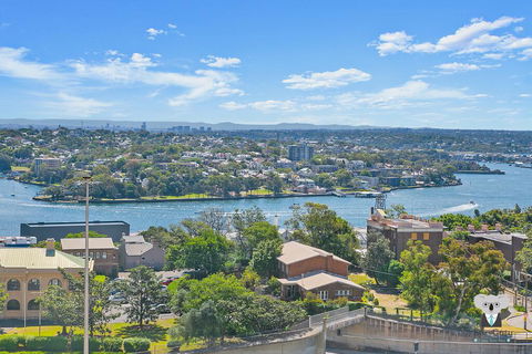 KOZYGURU THE ROCKS HARBOUR BRIDGE VIEW 1 BED APT SWIMMING POOL NTR098 - Queensland Tourism 2