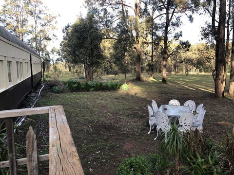 Krinklewood Cottage & Train Carriages - Queensland Tourism 3