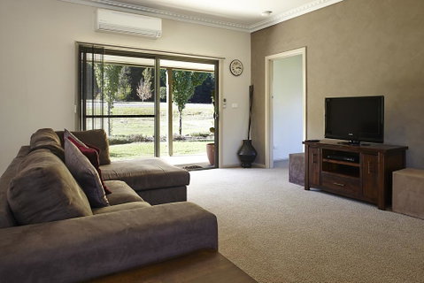 La Casa - QLD Tourism 0