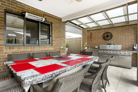 LA DOLCE VITA RETREAT - RYE - QLD Tourism 2