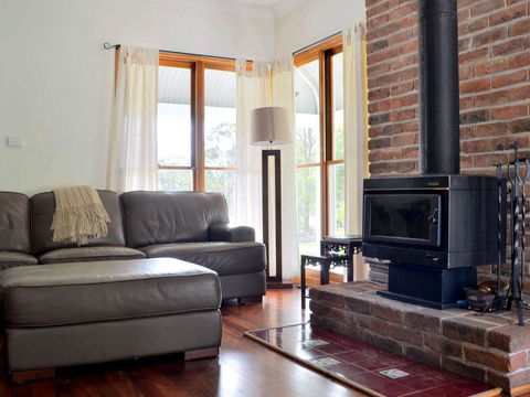 La Sila Homestead On Marrowbone - Cutest Cottage In The Hunter With Killer Views - Queensland Tourism 2