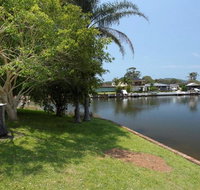 LAKE HOUSE ON ELOUERA - QLD Tourism