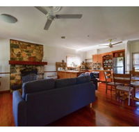 Lakefront holiday villa - QLD Tourism