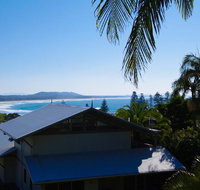 LaMaison de Shines 13 Dulconghi Street - QLD Tourism