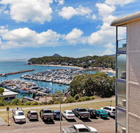 Laman Lodge Unit 6 15 Laman Street - QLD Tourism
