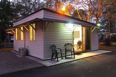 Landsborough Pines Caravan Park - QLD Tourism 2