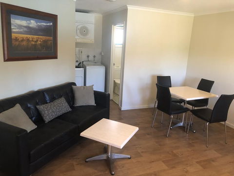 Latitude20 Karratha Apartments - Queensland Tourism 1
