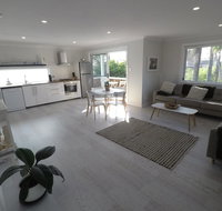 Lautan Cronulla Beach - QLD Tourism