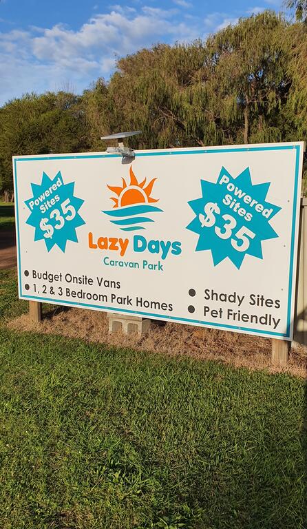 Lazy Days Caravan Park - Queensland Tourism 3