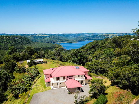 Lemon Grove - QLD Tourism 0
