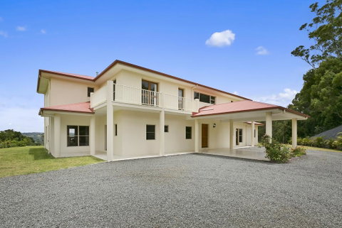 Lemon Grove - QLD Tourism 1